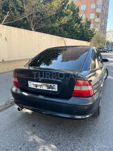 Opel Vectra 1996, 323,500 km - 2.0 l - Bakı
