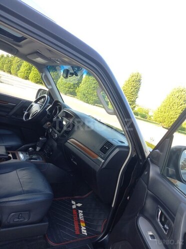 Mitsubishi Pajero 2007, 187,000 km - 3.0 l - Bakı