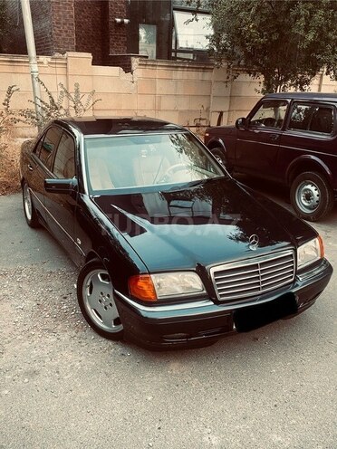 Mercedes C 240 2000, 349,000 km - 2.6 l - Bakı
