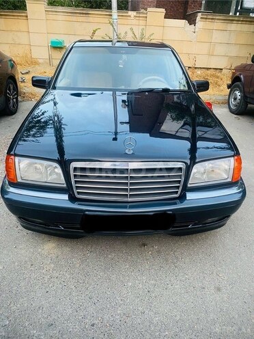 Mercedes C 240 2000, 349,000 km - 2.6 l - Bakı