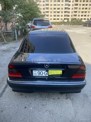 Mercedes C 240 2000, 349,000 km - 2.6 l - Bakı