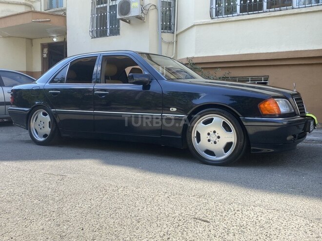 Mercedes C 240 2000, 349,000 km - 2.6 l - Bakı