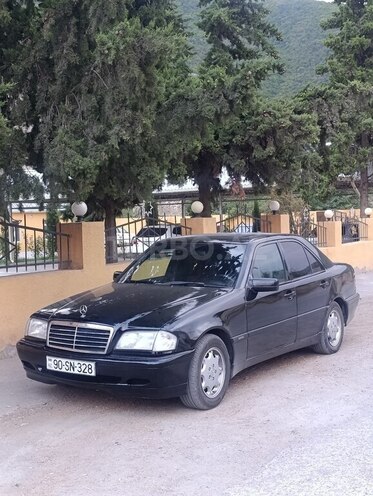 Mercedes C 230 2000, 300,000 km - 2.3 l - Goranboy