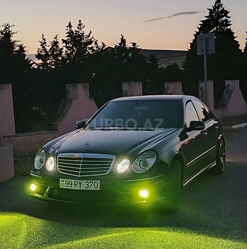 Mercedes E 260 2002, 326,000 km - 2.6 l - Bakı