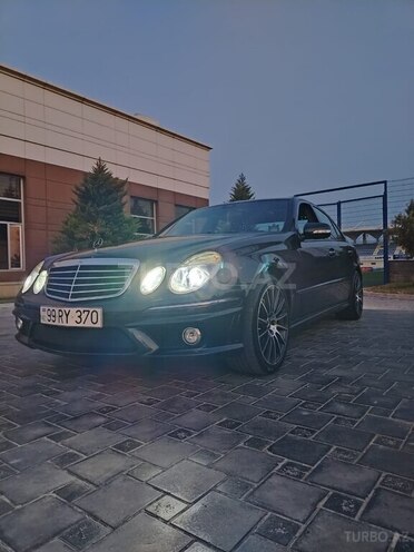 Mercedes E 260 2002, 326,000 km - 2.6 l - Bakı