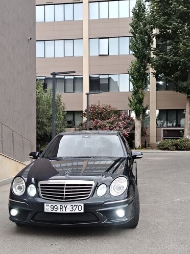 Mercedes E 260 2002, 326,000 km - 2.6 l - Bakı