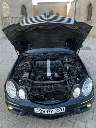 Mercedes E 260 2002, 326,000 km - 2.6 l - Bakı