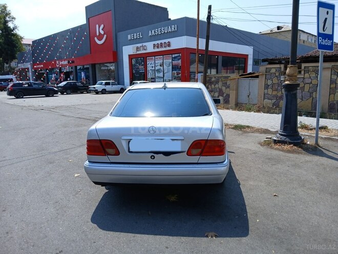 Mercedes E 200 1996, 367,447 km - 2.0 л - Göyçay