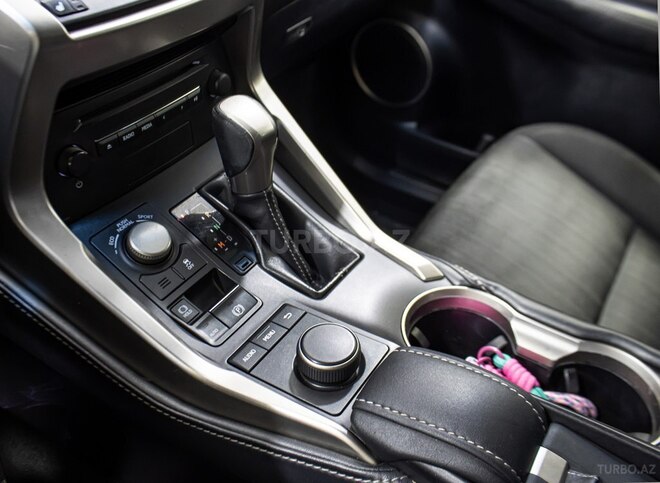 Lexus NX 200t 2016, 154,600 km - 2.0 l - Bakı