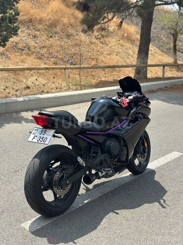 Yamaha FZ6N-4