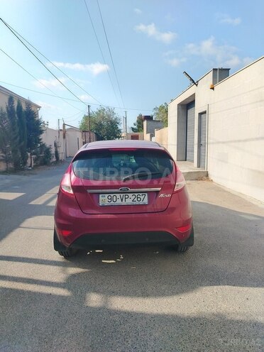 Ford Fiesta 2013, 96,000 km - 1.6 l - Bakı