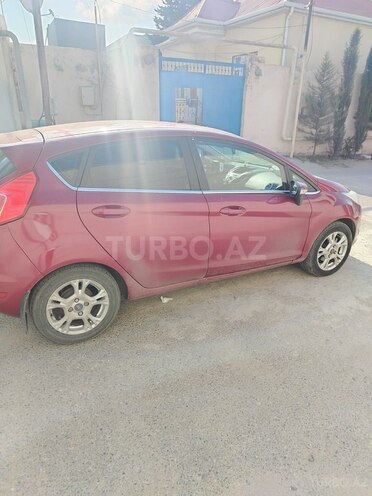 Ford Fiesta 2013, 96,000 km - 1.6 l - Bakı