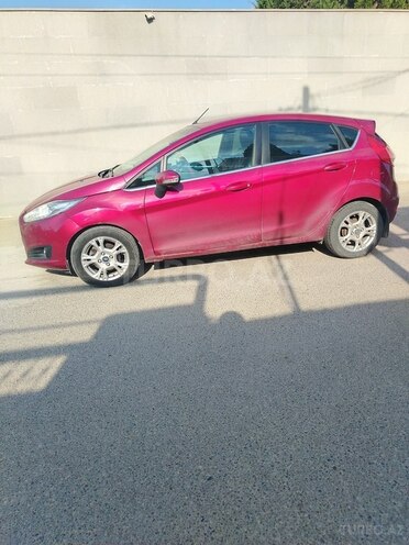Ford Fiesta 2013, 96,000 km - 1.6 l - Bakı