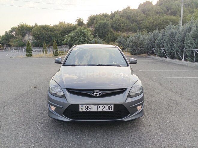 Hyundai i30 2011, 259,120 km - 1.4 l - Şəki