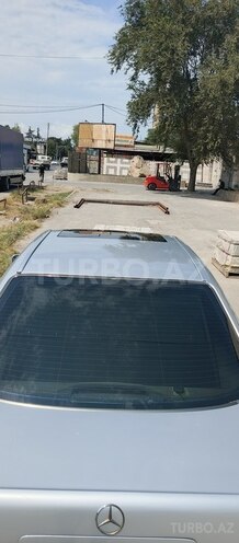 Mercedes E 320 2000, 316,000 km - 3.2 l - Bakı