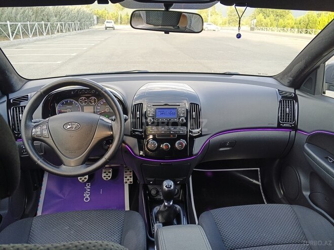Hyundai i30 2011, 259,120 km - 1.4 l - Şəki