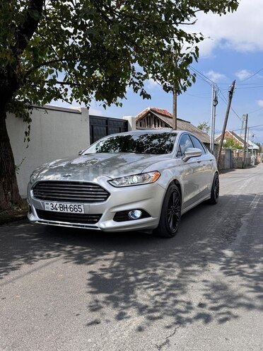 Ford Fusion (North America) 2016, 152,000 km - 1.5 l - Qax
