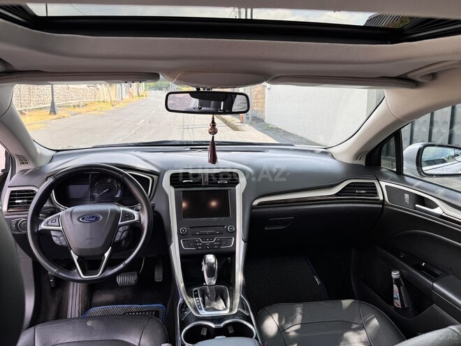 Ford Fusion (North America) 2016, 152,000 km - 1.5 l - Qax