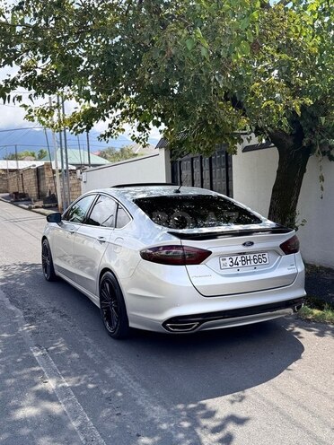 Ford Fusion (North America) 2016, 152,000 km - 1.5 l - Qax