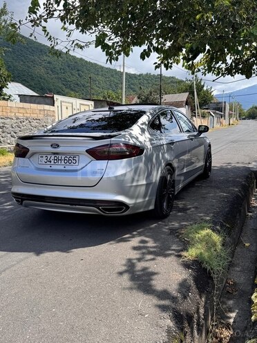 Ford Fusion (North America) 2016, 152,000 km - 1.5 l - Qax
