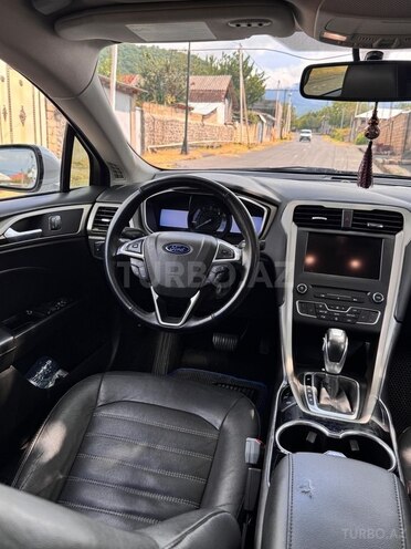 Ford Fusion (North America) 2016, 152,000 km - 1.5 l - Qax