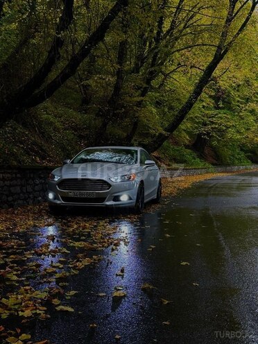 Ford Fusion (North America) 2016, 152,000 km - 1.5 l - Qax