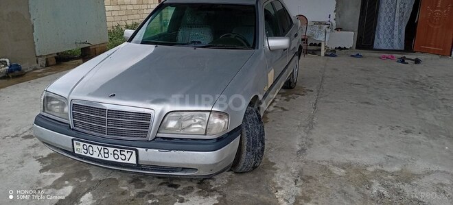 Mercedes E 220 1996, 650,000 km - 2.2 l - Bakı