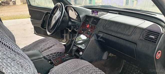 Mercedes E 220 1996, 650,000 km - 2.2 l - Bakı
