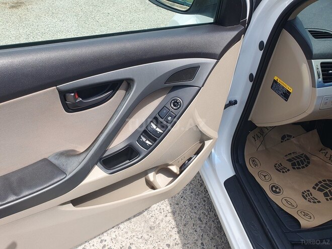 Hyundai Elantra 2014, 145,638 km - 1.8 л - Bakı