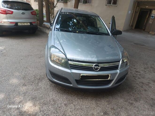 Opel Astra 2006, 214,000 km - 1.3 l - Bakı