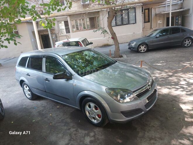 Opel Astra 2006, 214,000 km - 1.3 l - Bakı