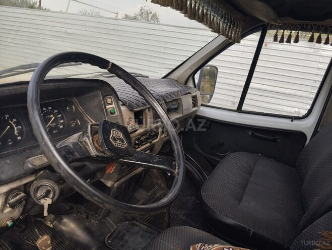 GAZ 33021 2001, 190,000 km - 2.4 l - Samux