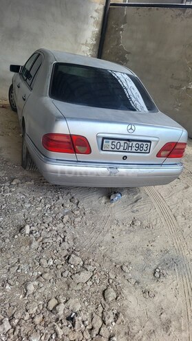 Mercedes E 230 1996, 450,000 km - 2.3 l - Bakı