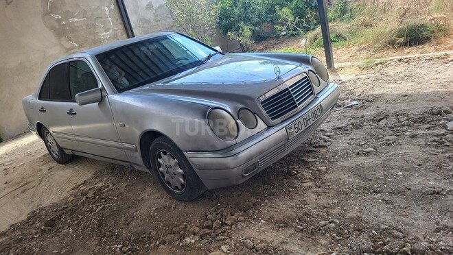 Mercedes E 230 1996, 450,000 km - 2.3 l - Bakı