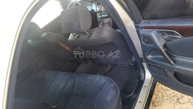 Mercedes E 230 1996, 450,000 km - 2.3 l - Bakı