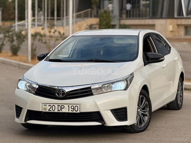 Toyota Corolla 2015, 192,000 km - 1.8 l - Gəncə