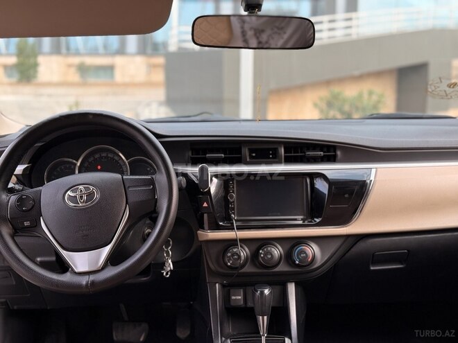 Toyota Corolla 2015, 192,000 km - 1.8 l - Gəncə