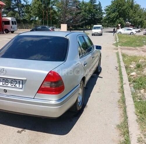 Mercedes C 180 1995, 454,000 km - 1.8 l - İmişli