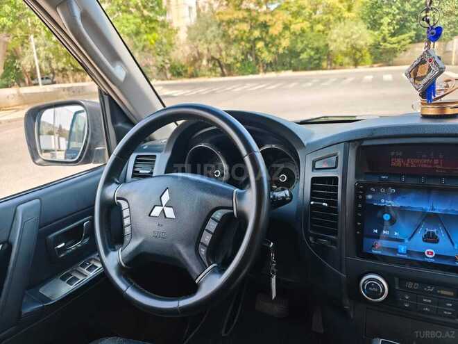 Mitsubishi Pajero 2008, 231,000 km - 3.0 l - Bakı
