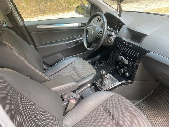 Opel Astra 2007, 237,000 km - 1.6 l - Bakı