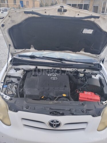 Toyota Corolla 2004, 355,000 km - 1.4 l - Bakı