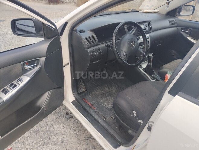 Toyota Corolla 2004, 355,000 km - 1.4 l - Bakı