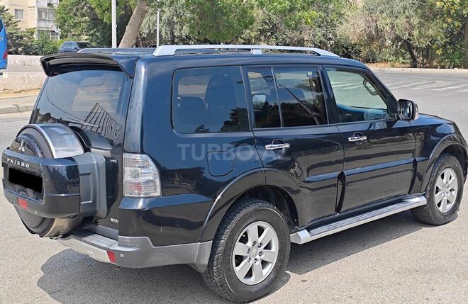 Mitsubishi Pajero 2008, 231,000 km - 3.0 l - Bakı