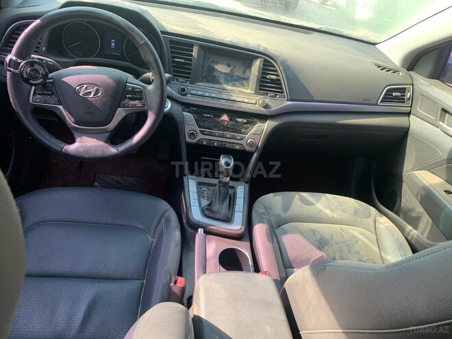 Hyundai Avante 2016, 125,000 km - 1.6 l - Bakı