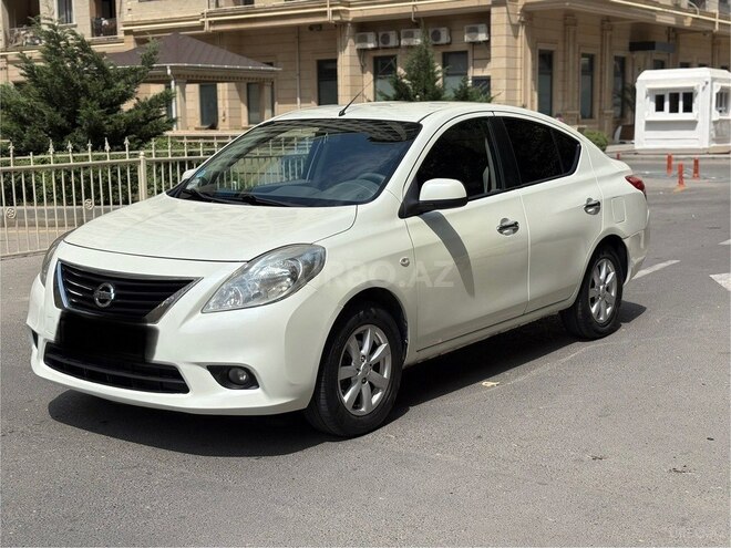 Nissan Sunny 2014, 184,000 km - 1.5 l - Bakı