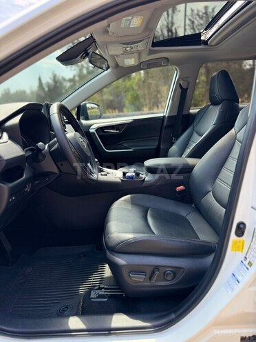 Toyota RAV4 2021, 106,000 km - 2.5 l - Bakı