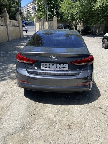 Hyundai Avante 2017, 154,000 km - 1.6 l - Bakı