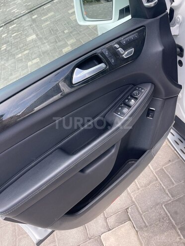 Mercedes GLE 250 4MATIC 2016, 186,000 km - 2.2 л - Bakı