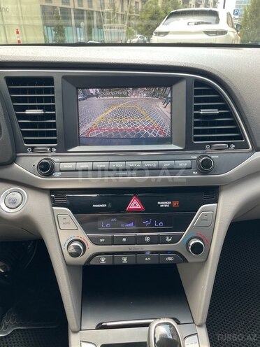Hyundai Elantra 2016, 75,722 km - 2.0 l - Bakı