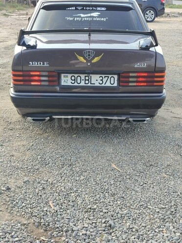 Mercedes 190 1991, 500,000 km - 2.0 l - Salyan